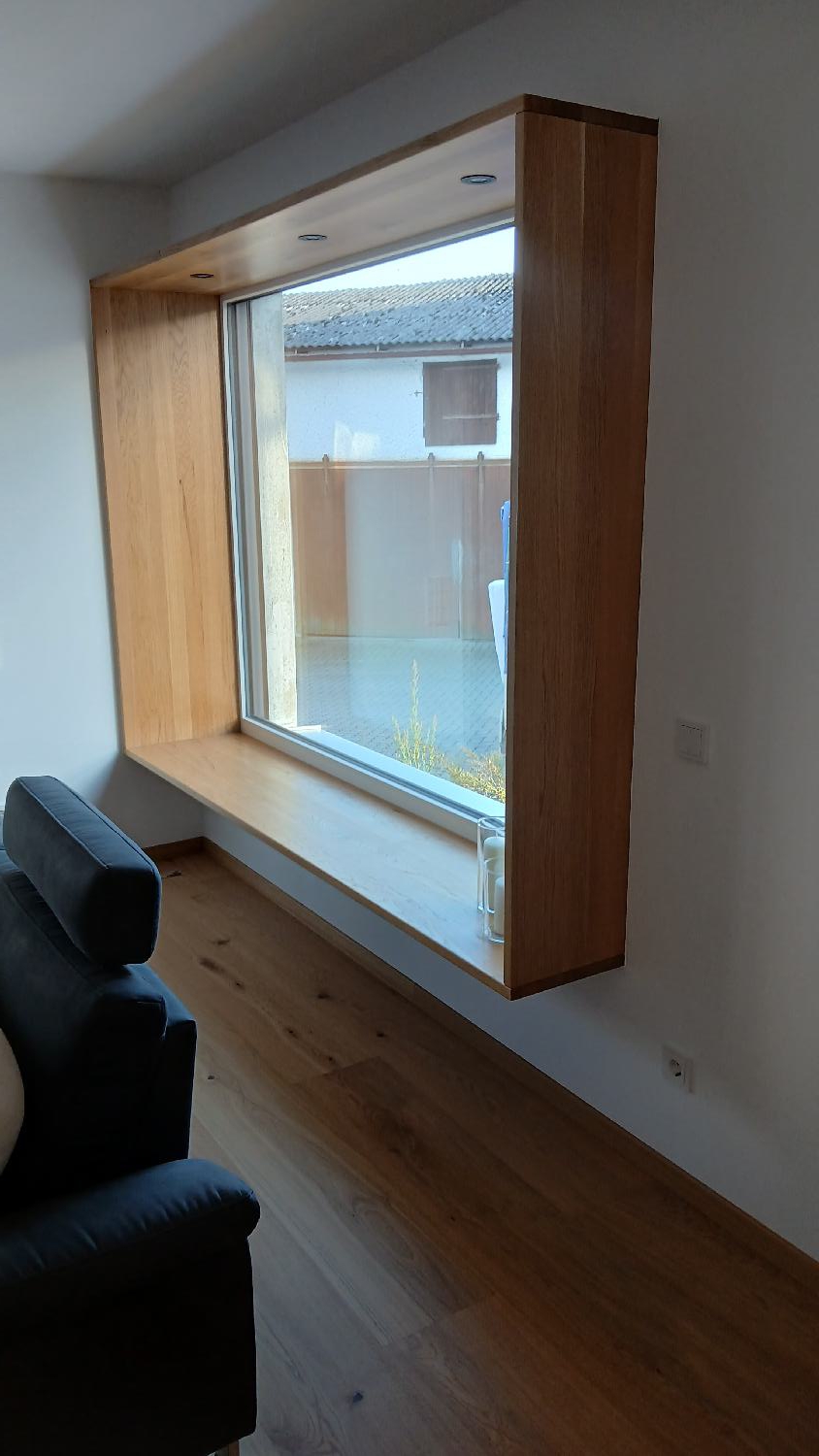 Sitzfenster aus Eiche Schreinerarbeiten und Reparaturen Motzet, Dünzing